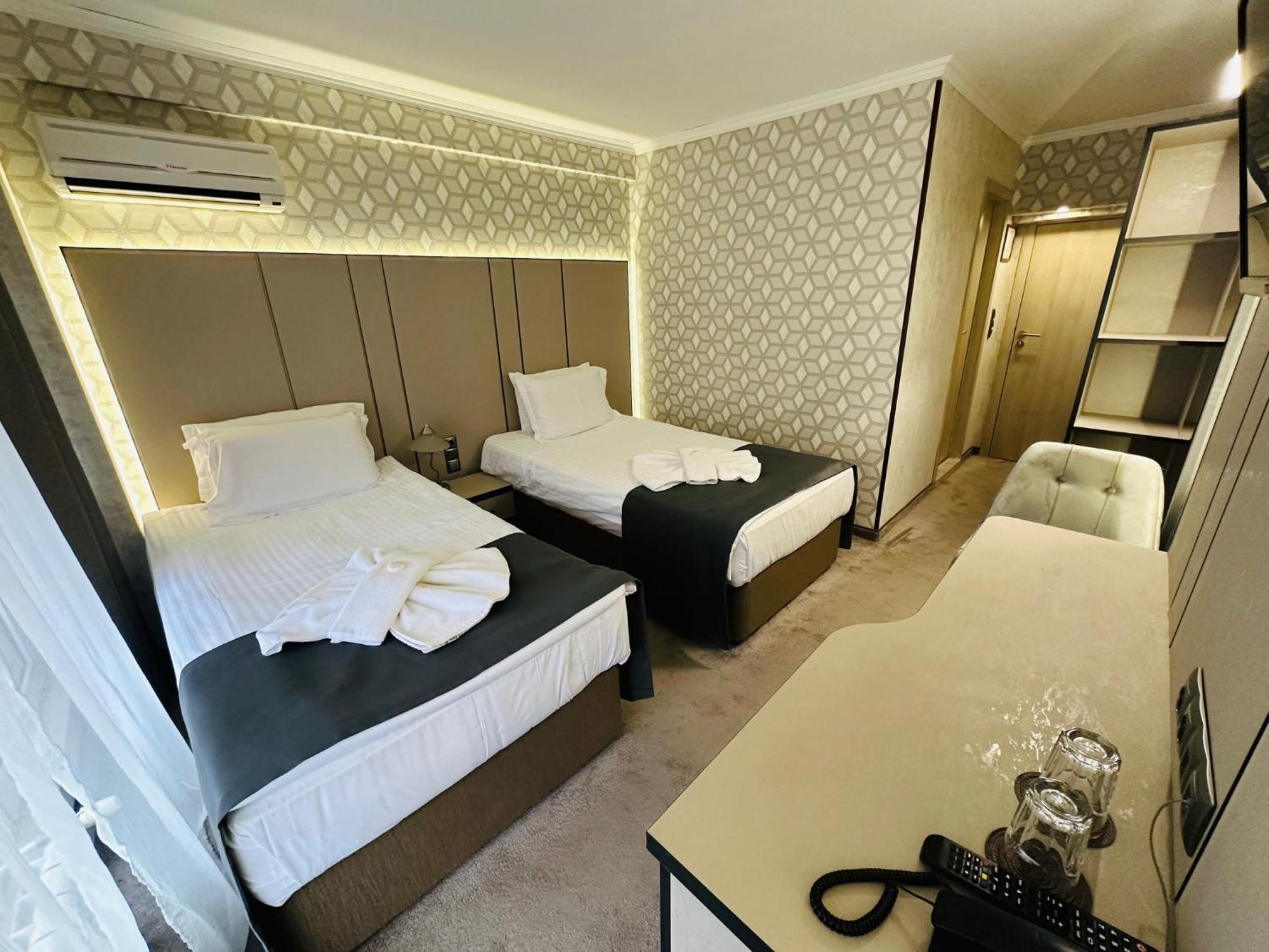 Hotel Cosmos Русе Екстер'єр фото