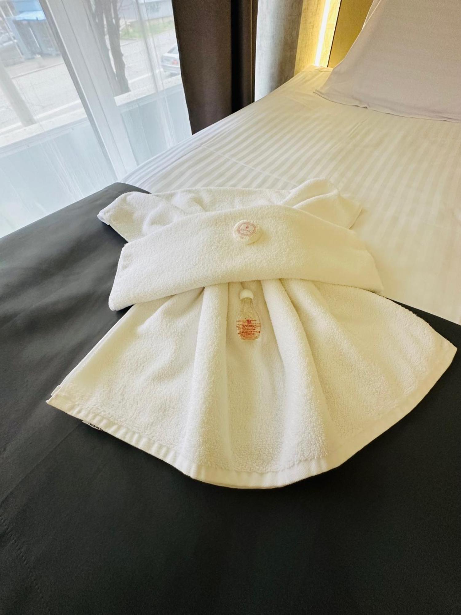 Hotel Cosmos Русе Екстер'єр фото