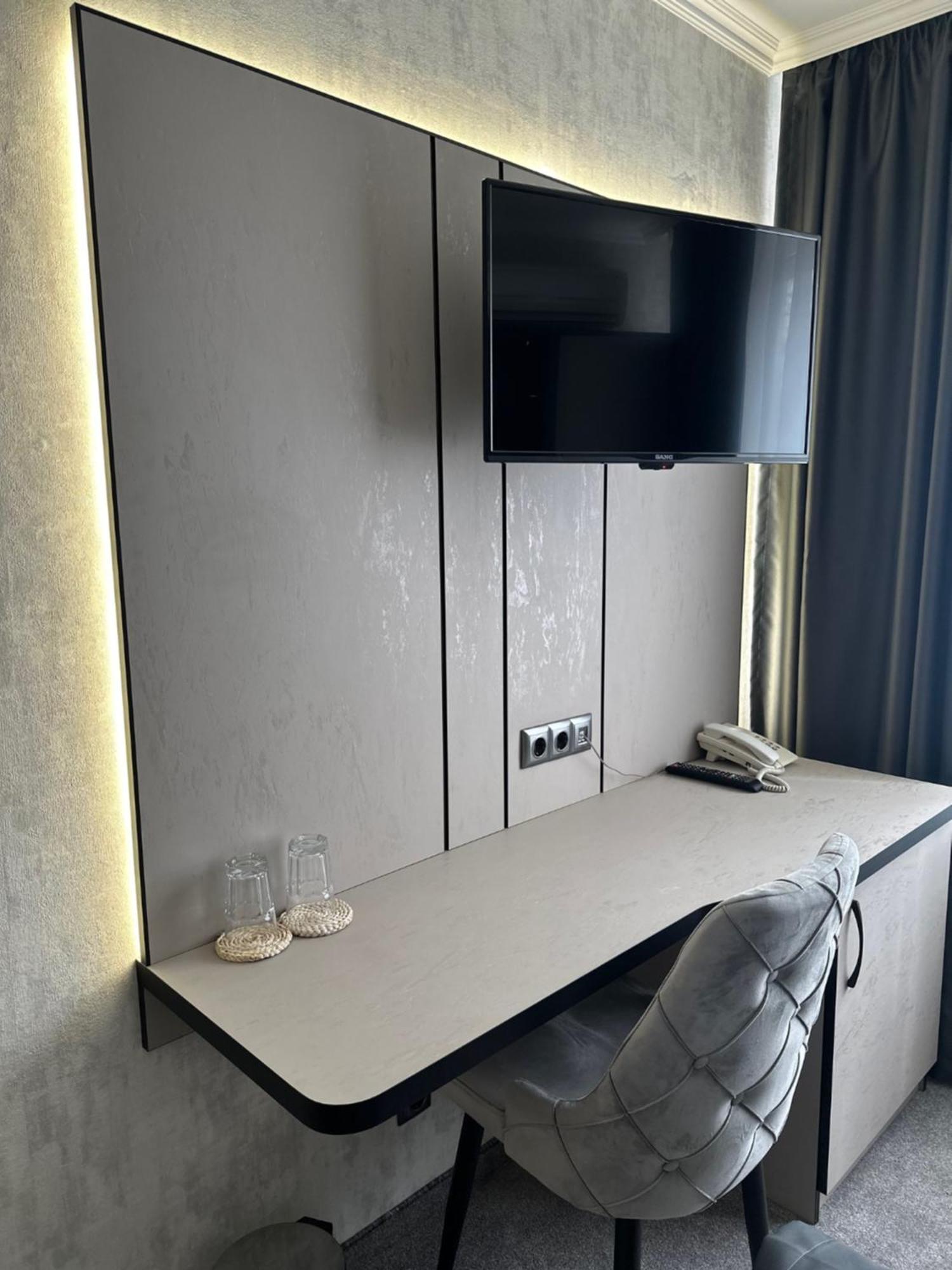 Hotel Cosmos Русе Екстер'єр фото